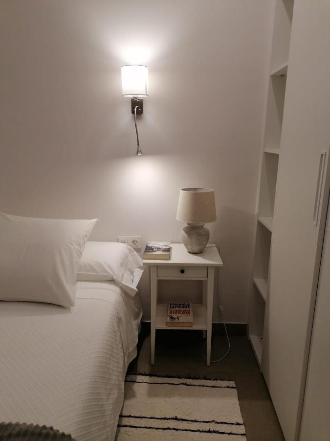 Apartamentos Madreselva Fernan Perez 外观 照片