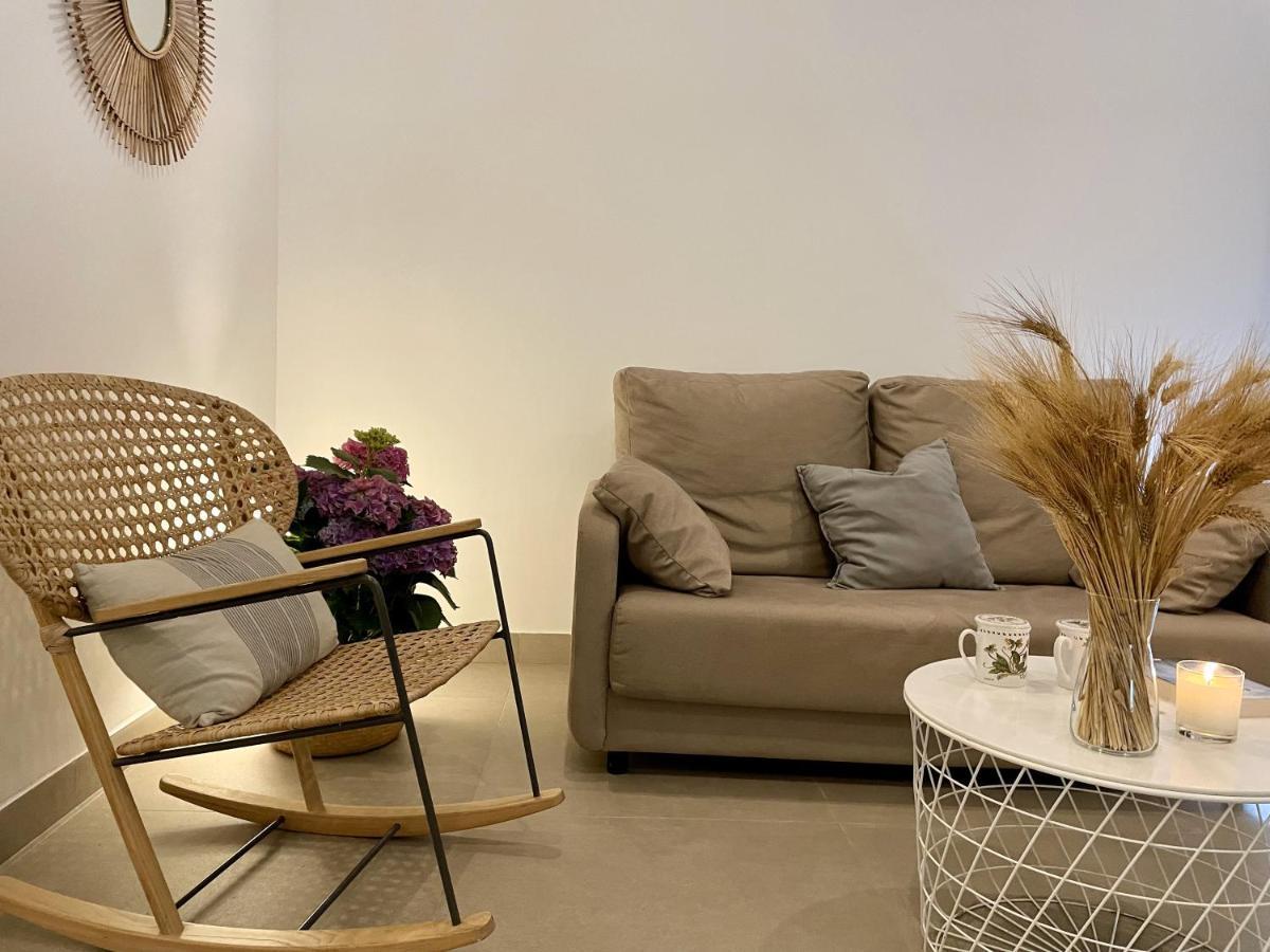 Apartamentos Madreselva Fernan Perez 外观 照片