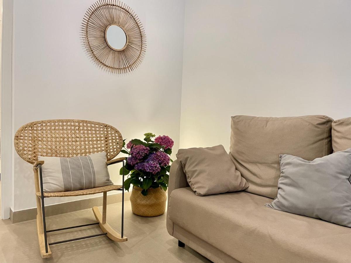 Apartamentos Madreselva Fernan Perez 外观 照片