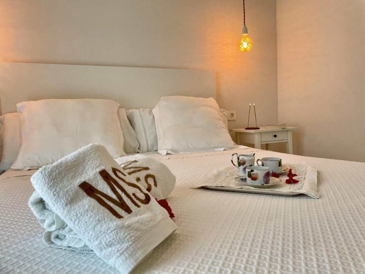 Apartamentos Madreselva Fernan Perez 外观 照片