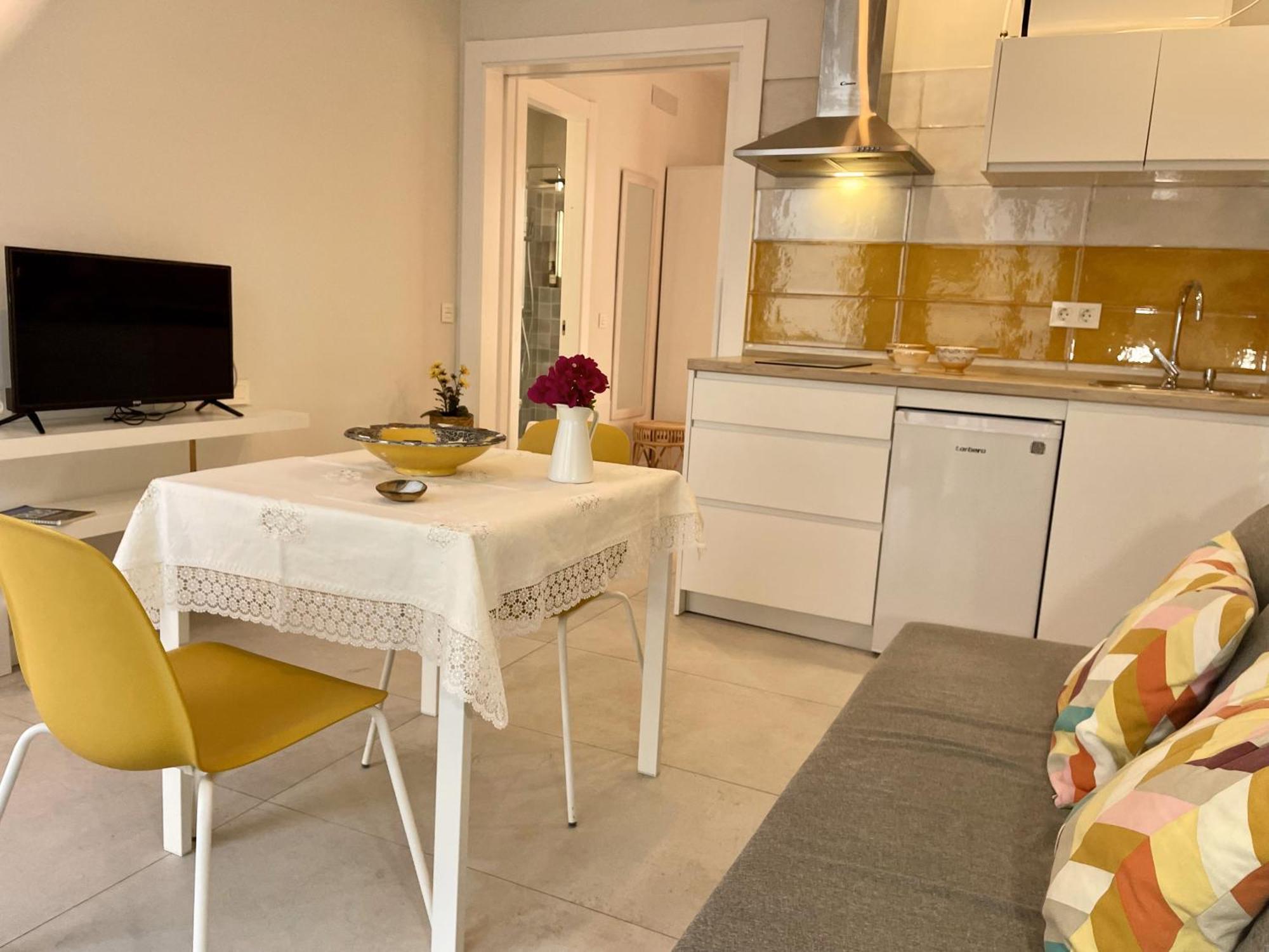 Apartamentos Madreselva Fernan Perez 外观 照片