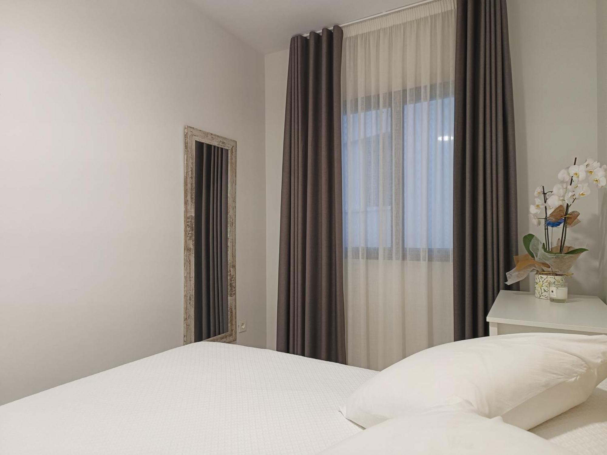 Apartamentos Madreselva Fernan Perez 外观 照片